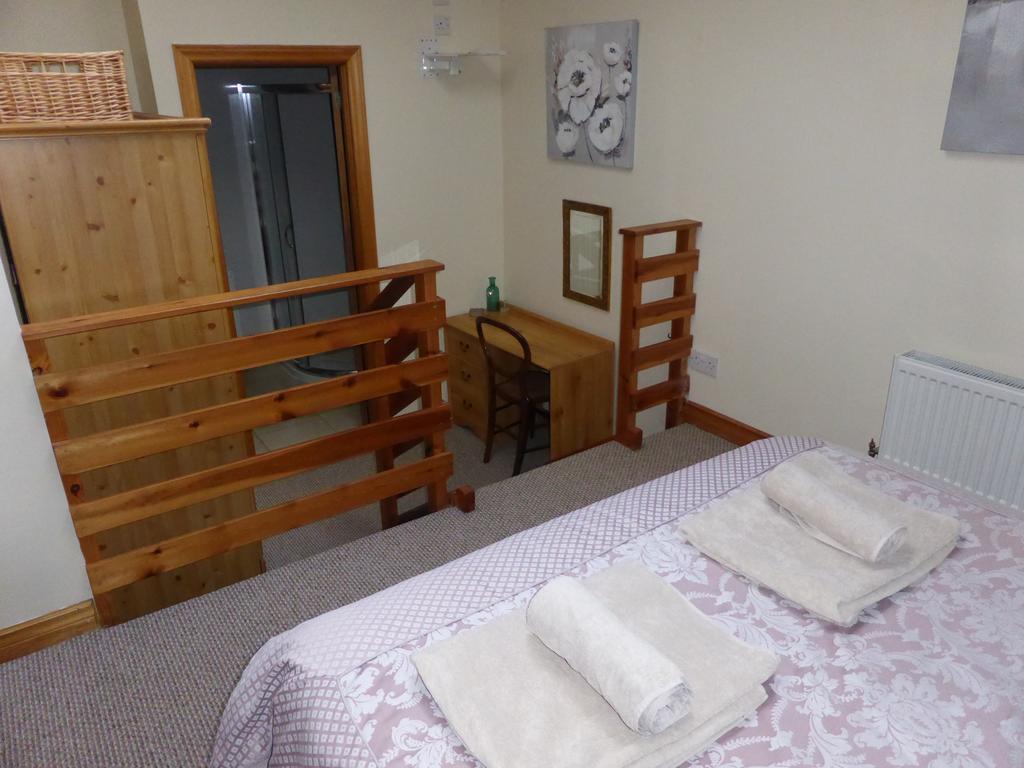 Treetops Bungalow Loch Ness Drumnadrochit Bagian luar foto