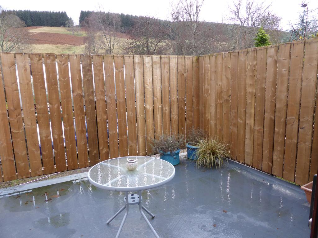 Treetops Bungalow Loch Ness Drumnadrochit Bagian luar foto