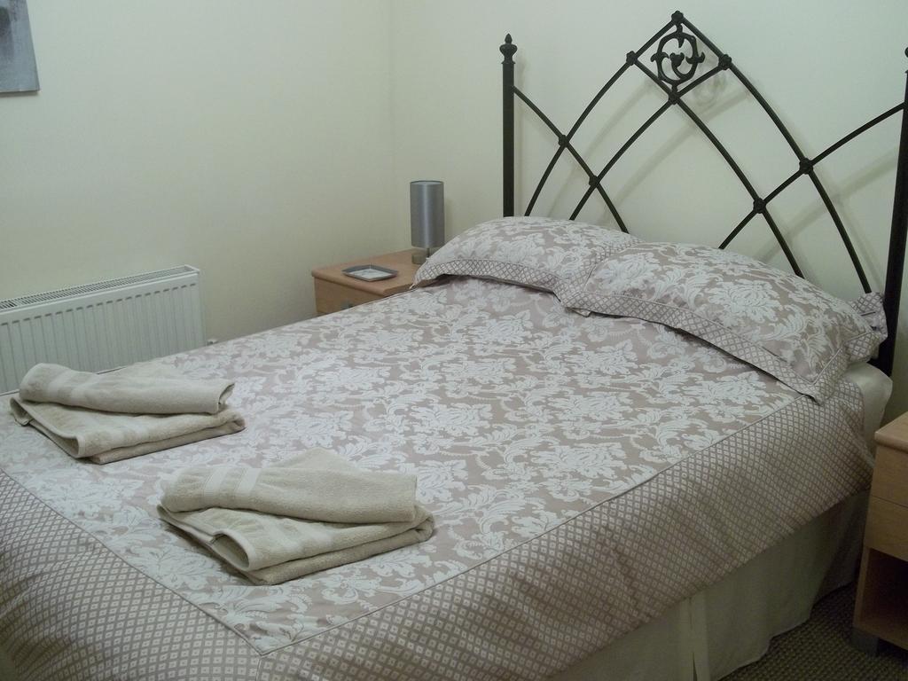 Treetops Bungalow Loch Ness Drumnadrochit Bagian luar foto