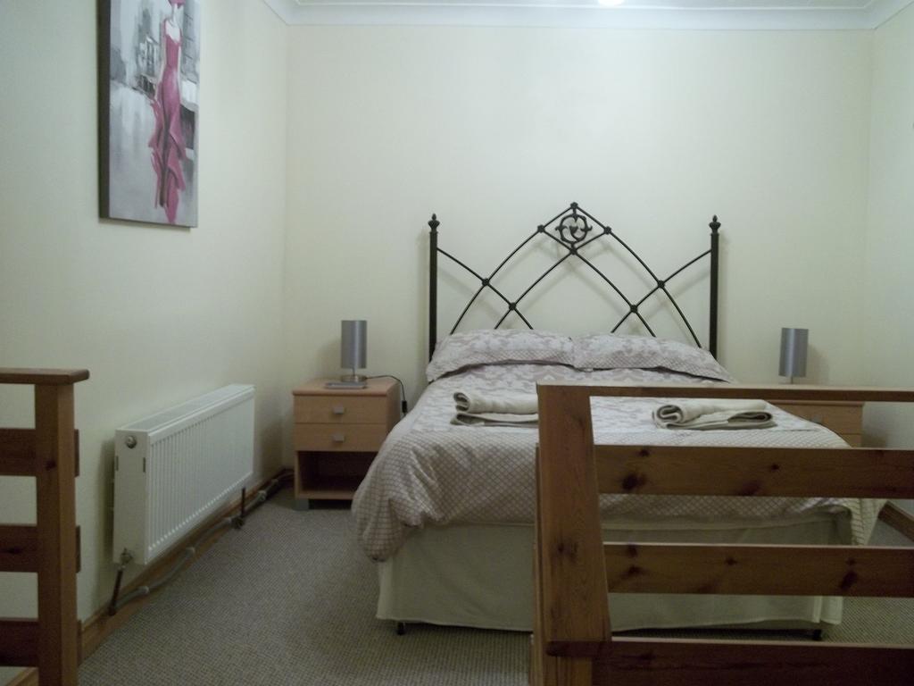 Treetops Bungalow Loch Ness Drumnadrochit Bagian luar foto