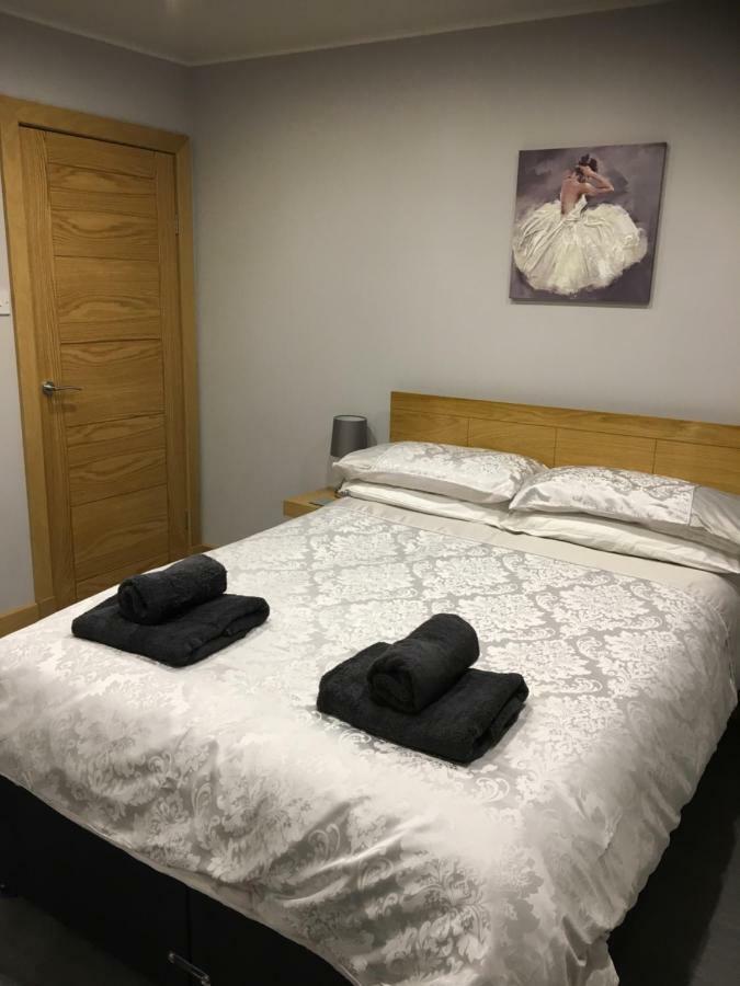 Treetops Bungalow Loch Ness Drumnadrochit Bagian luar foto