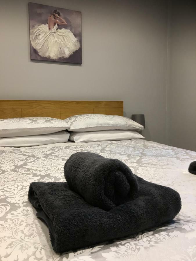 Treetops Bungalow Loch Ness Drumnadrochit Bagian luar foto